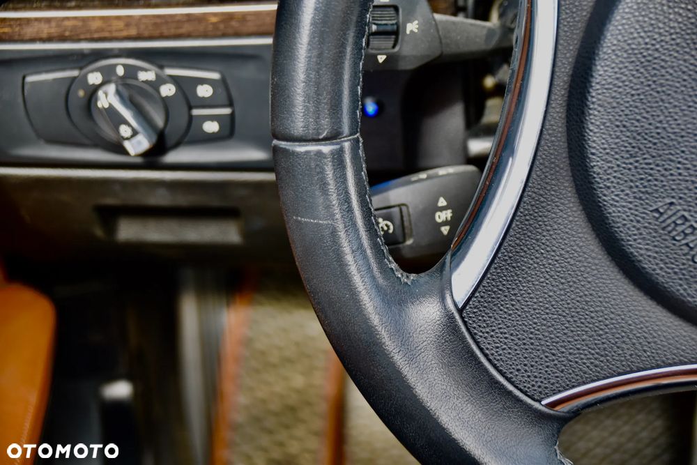 BMW Seria 3 320i - 7