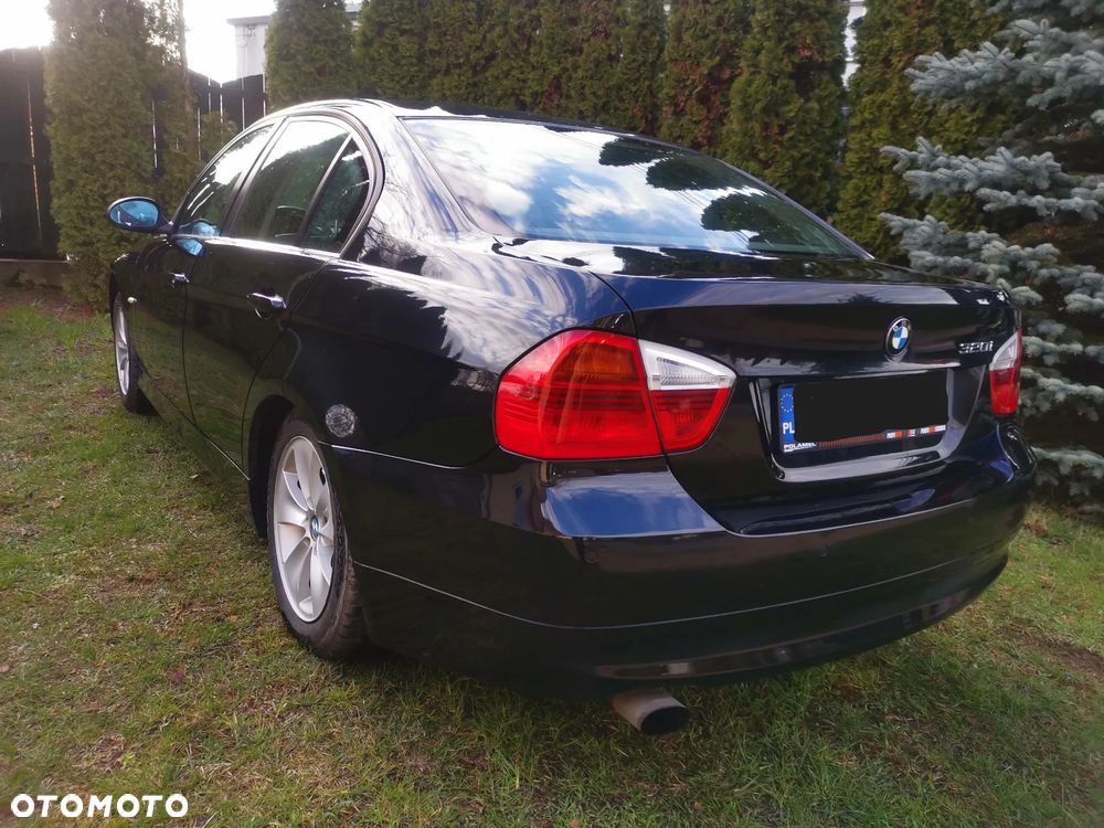 BMW Seria 3 - 23