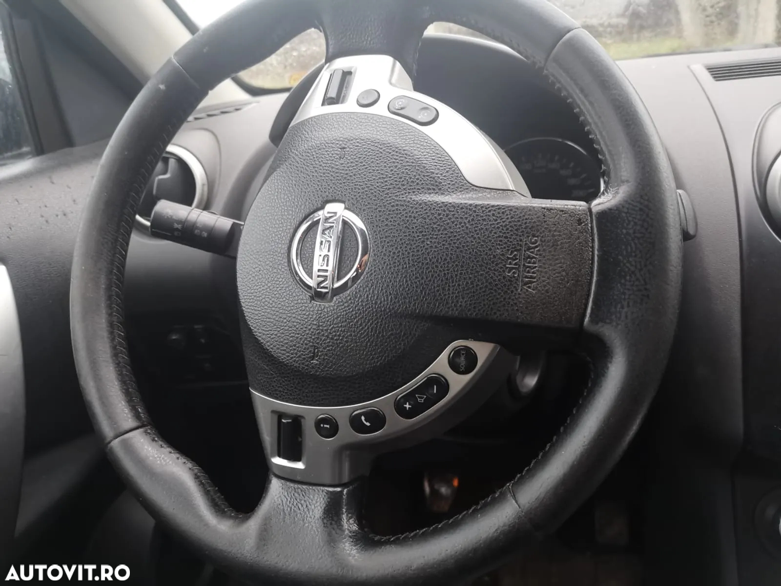 Nissan Qashqai - 2