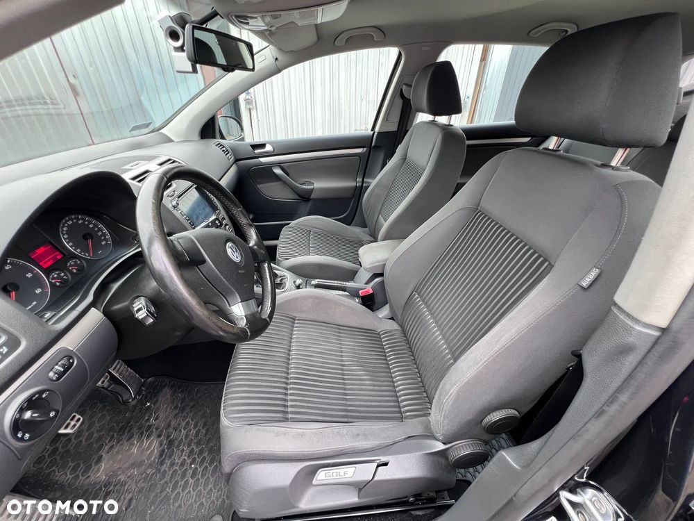 Volkswagen Golf 2.0 TDI Sportline - 26