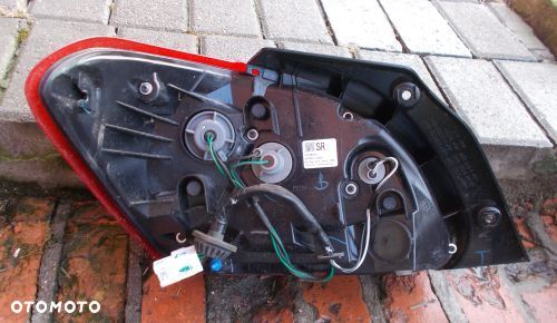 MITSUBISHI SPACE STAR II LIFT LAMPA TYLNA PRAWA EU - 4