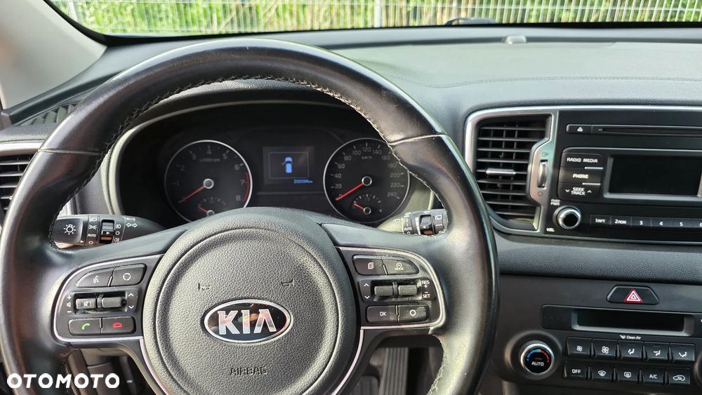 Kia Sportage 1.6 GDI M 2WD - 18
