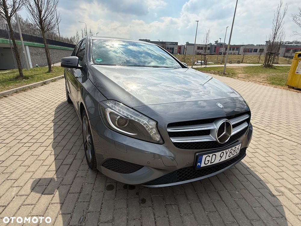 Mercedes-Benz Klasa A 180 BlueEfficiency Edition - 3