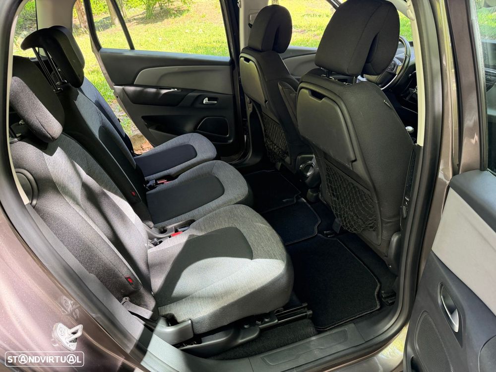 Citroën C4 Spacetourer 1.6 BlueHDi Live - 27