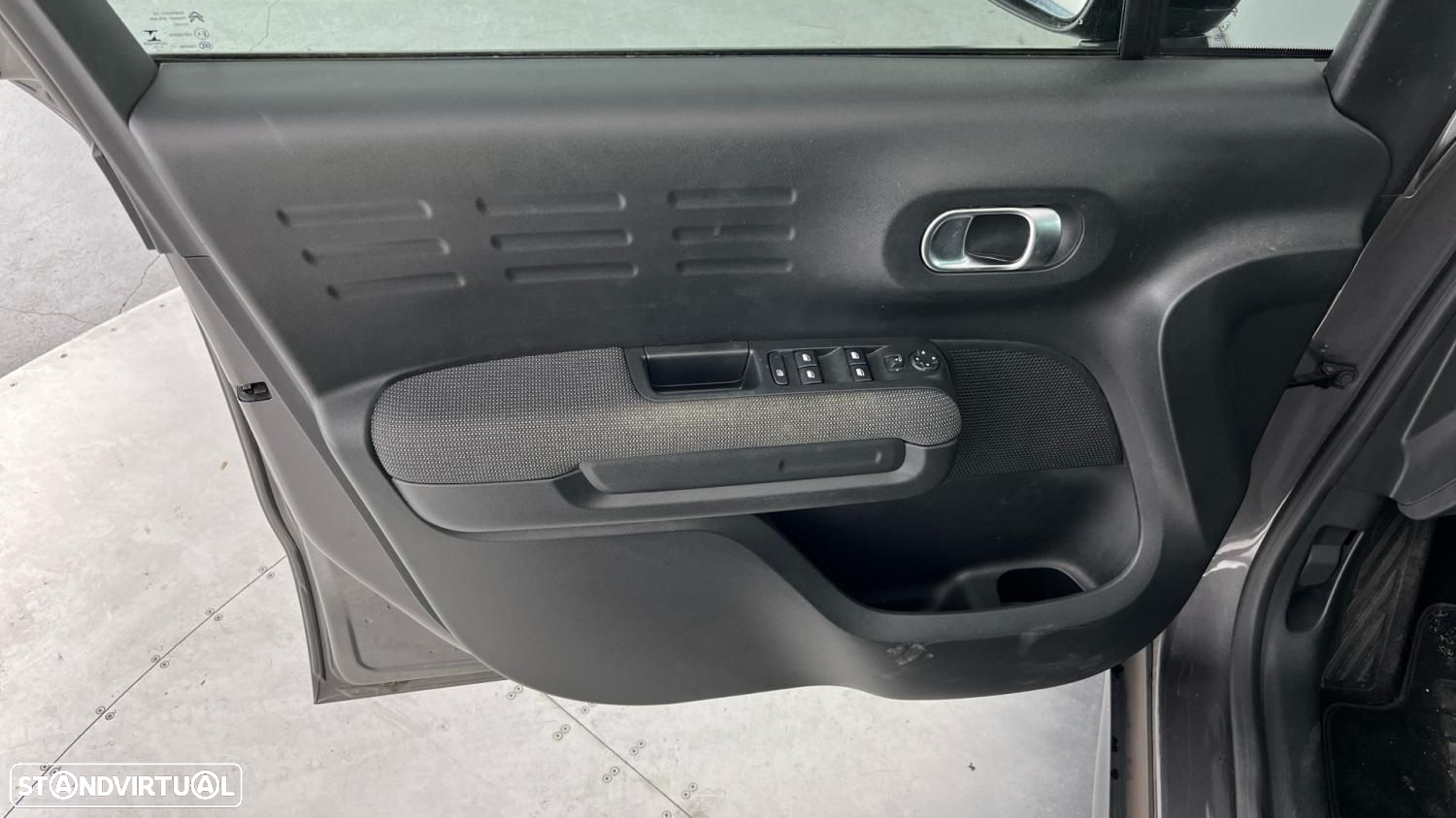 Citroën C3 Aircross 1.2 PureTech Feel - 10