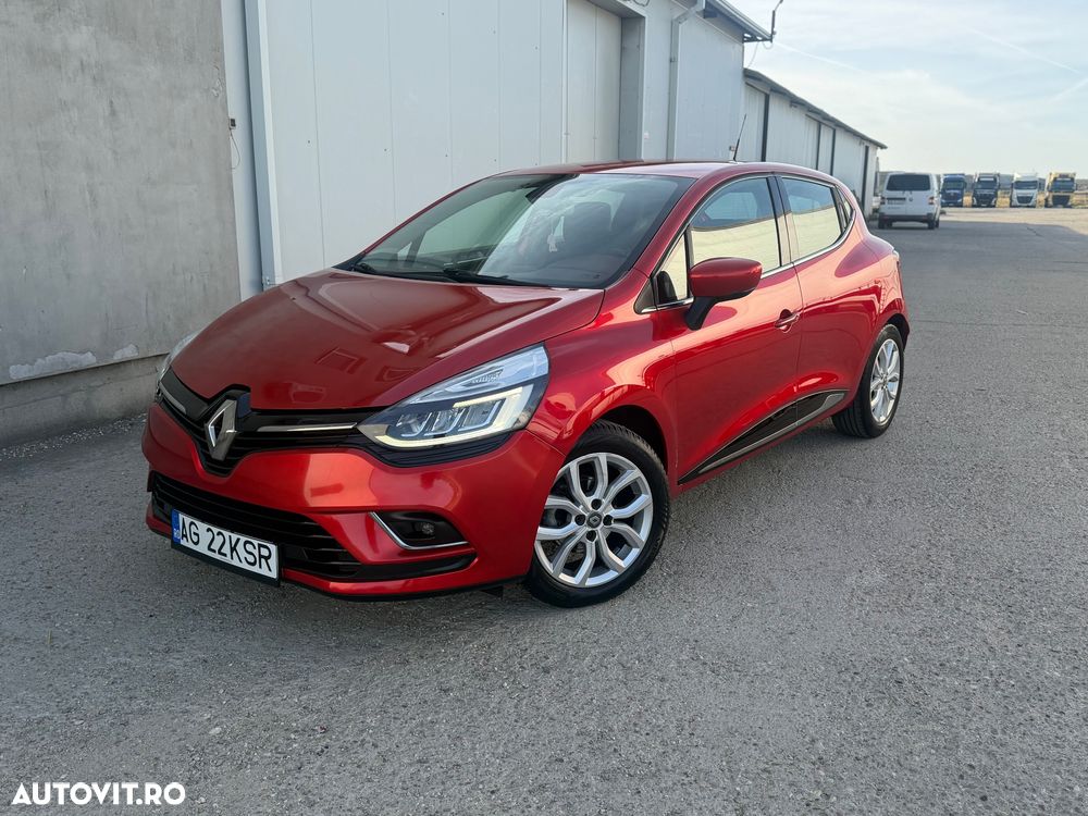 Renault Clio - 1