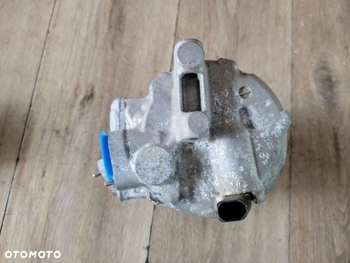 Sprężarka kompresor klimatyzacji VW Crafter 2,5 TDI Transporter T6 2,0 2E0820803G - 5