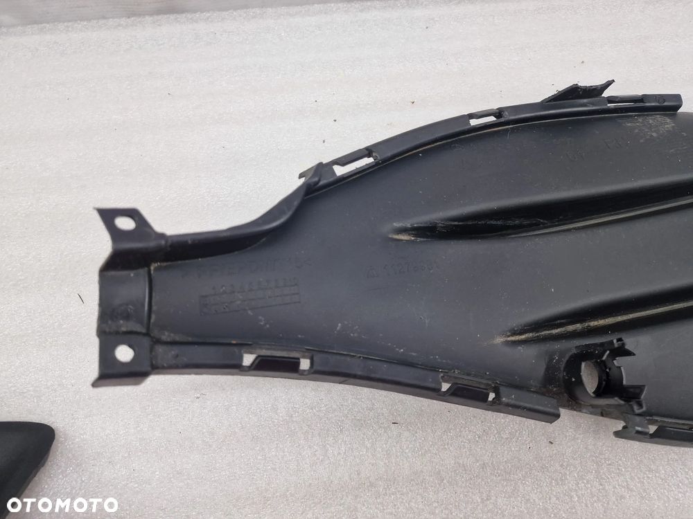 MERCEDES EQA / EQB AMG W243 / H243 PRAWA KRATKA BOCZNA ZDERZAKA PRZEDNIEGO PRZÓD , NR A2439052201 / A2438803601 , NR AUKCJI C/112 - 6