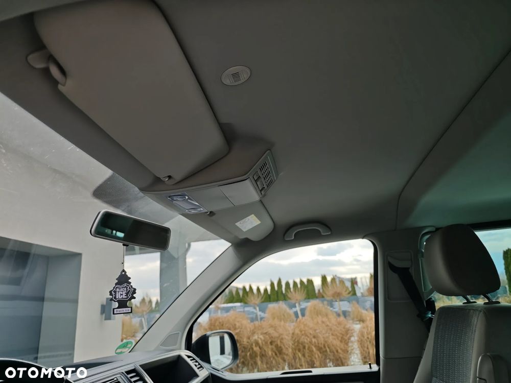 Volkswagen Caravelle 2.0 TDI L1 Highline DSG - 12