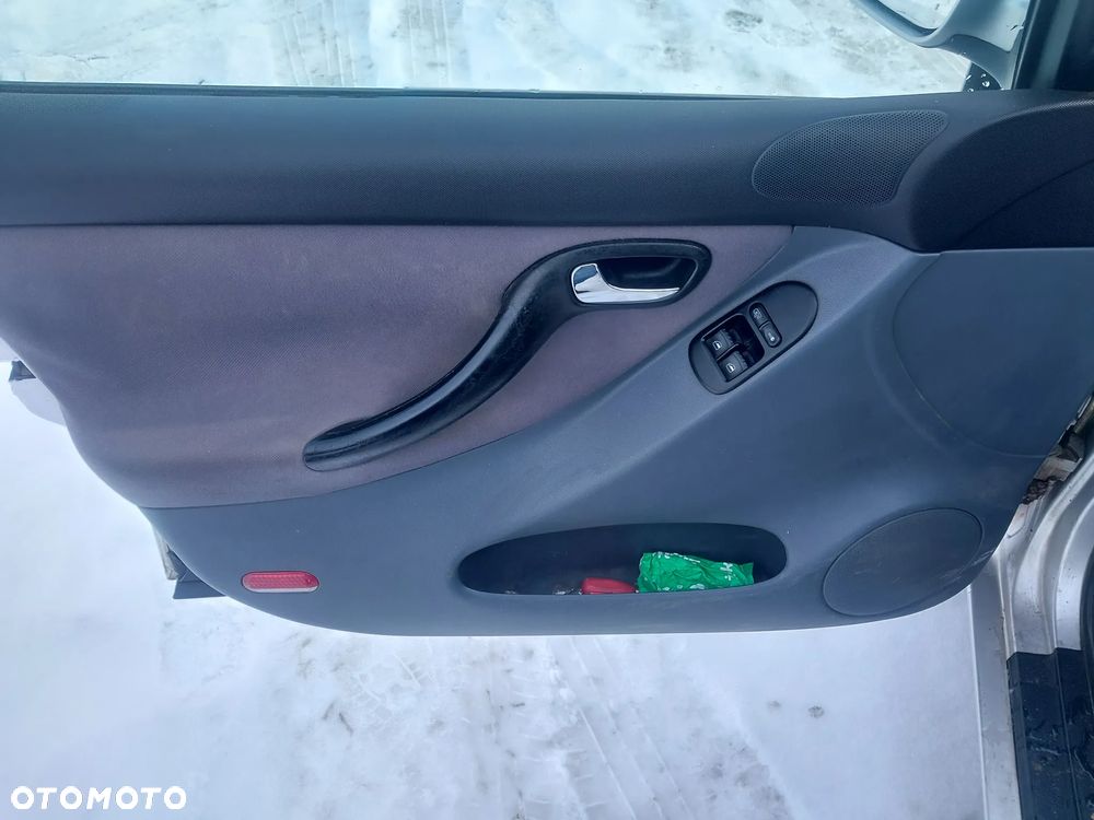 Seat Leon I Toledo II silnik kompletny 1.9 TDI ALH skrzynia biegów EGR drzwi prawe lewe lusterko klapa lotka LS7N L57N srebrny maglownica belka szyba belka panel przewód turbina pompa alternator zwrotnica mcperson zacisk hamulcowy szyberdach podsufitka chłodnica zamek światło klamka wykładzina fotel boczek mechanizm włącznik hak holowniczy nadkole osłona rozrusznik NA CZĘŚCI WSZYSTKIE CZĘŚCI - 12