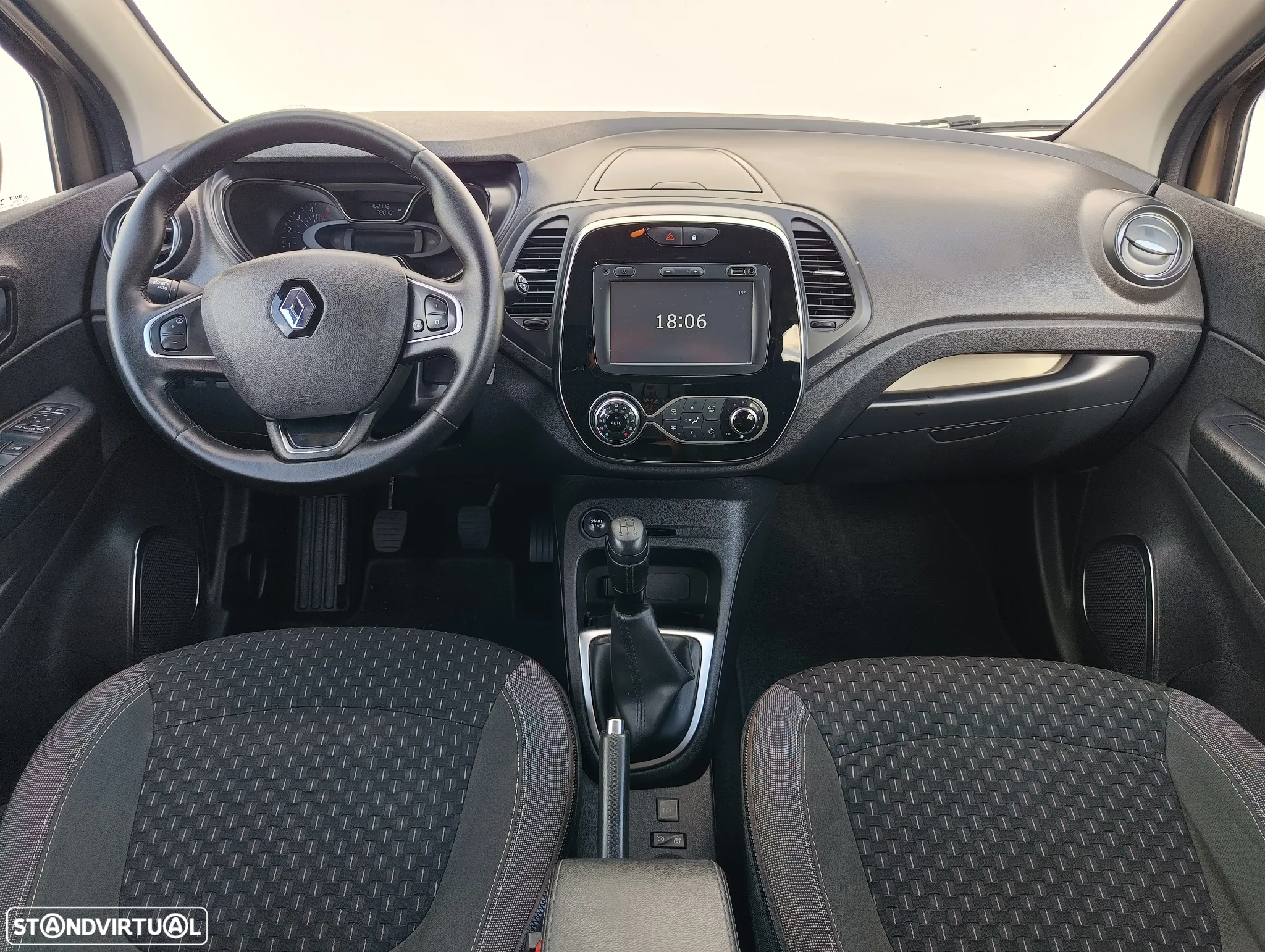 Renault Captur 1.5 dCi Exclusive C/Pneu - 9