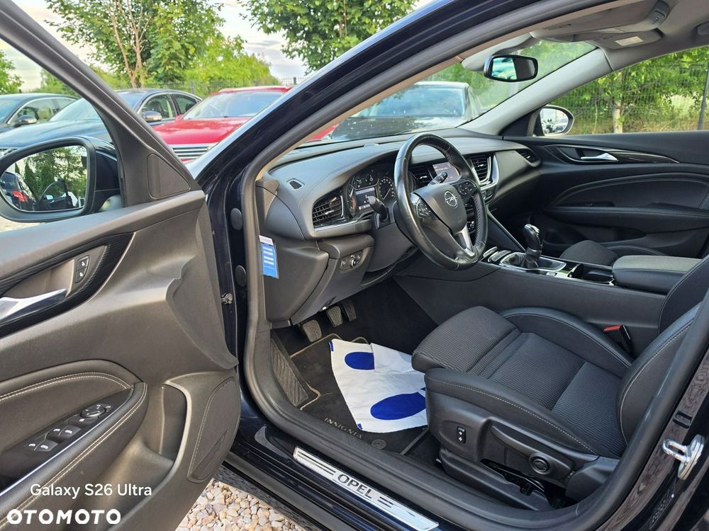 Opel Insignia - 24