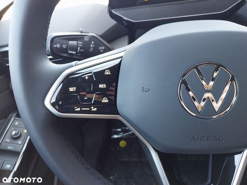 Volkswagen ID.4 - 9