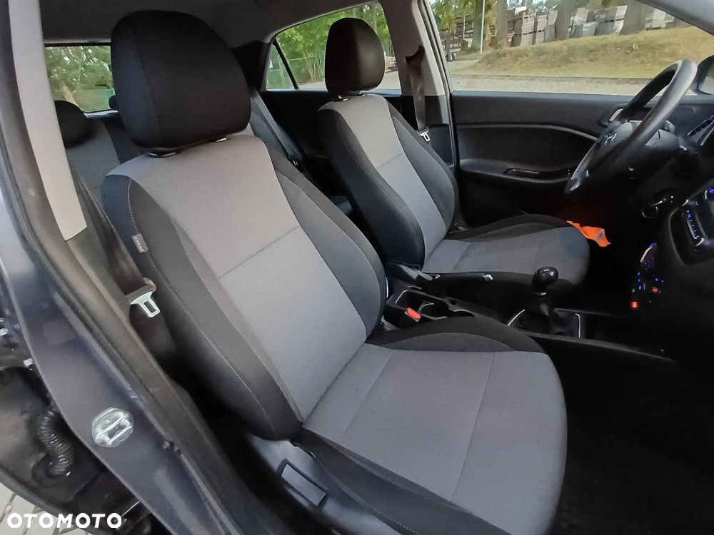 Hyundai i20 1.2 Classic Plus - 8
