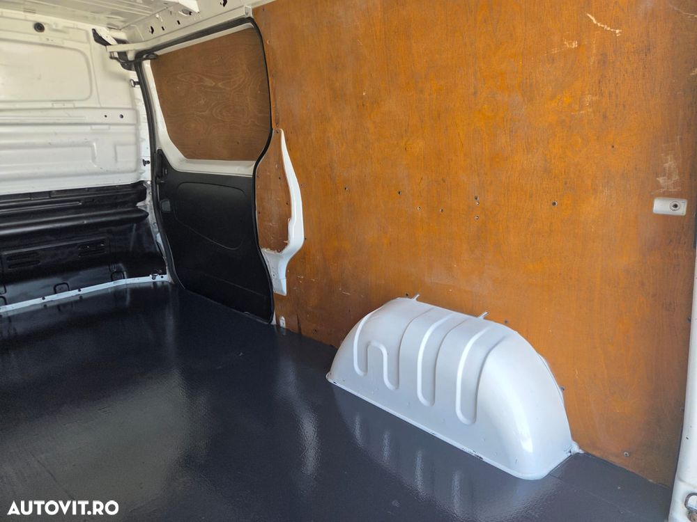 Opel Vivaro L2H1 - 14