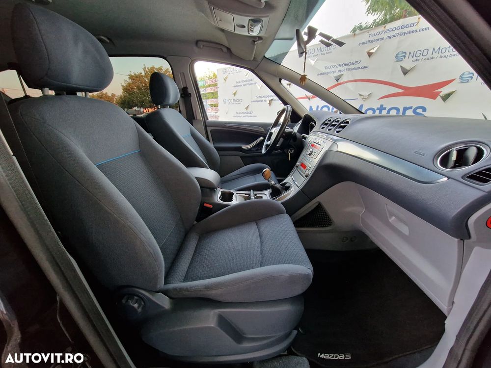 Ford S-Max 2.0 TDCi Trend - 17
