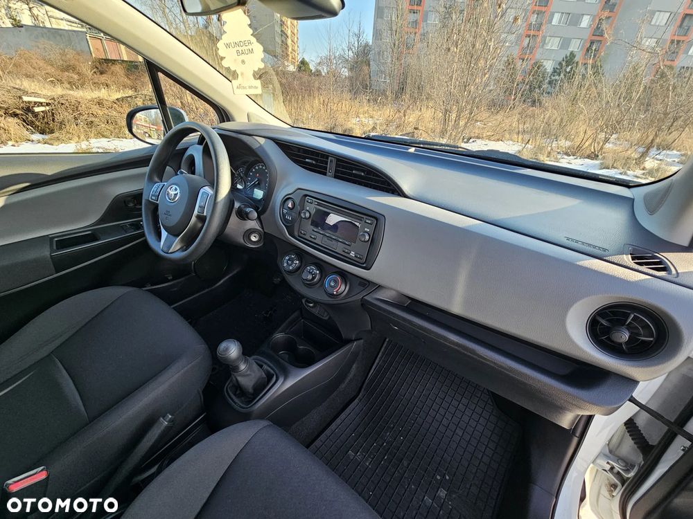 Toyota Yaris 1.0 Active - 25