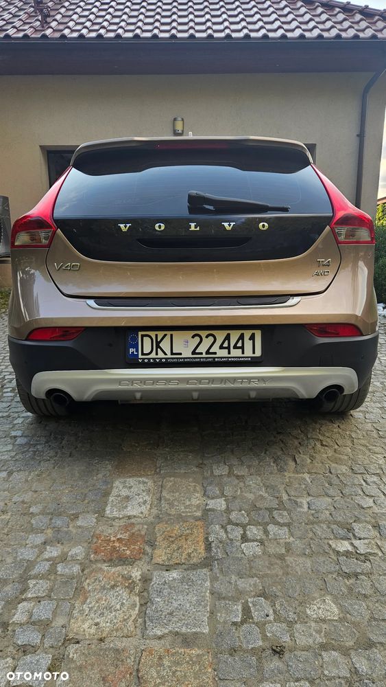 Volvo V40 Cross Country T4 AWD Momentum - 8