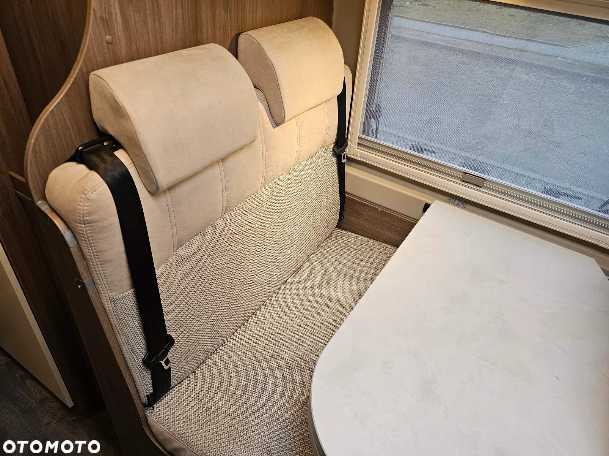 Carado CVE 640 PRO Max długi Ziomowy Grupa HYMER - 31