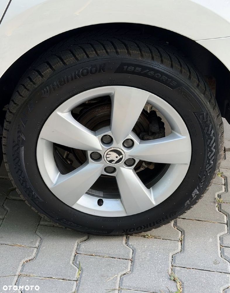 Skoda RAPID - 13