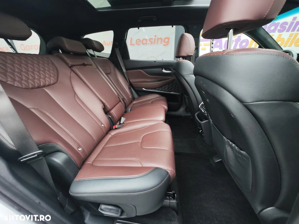 Hyundai Santa Fe 2.2 CRDi 4WD 8AT Luxury - 18