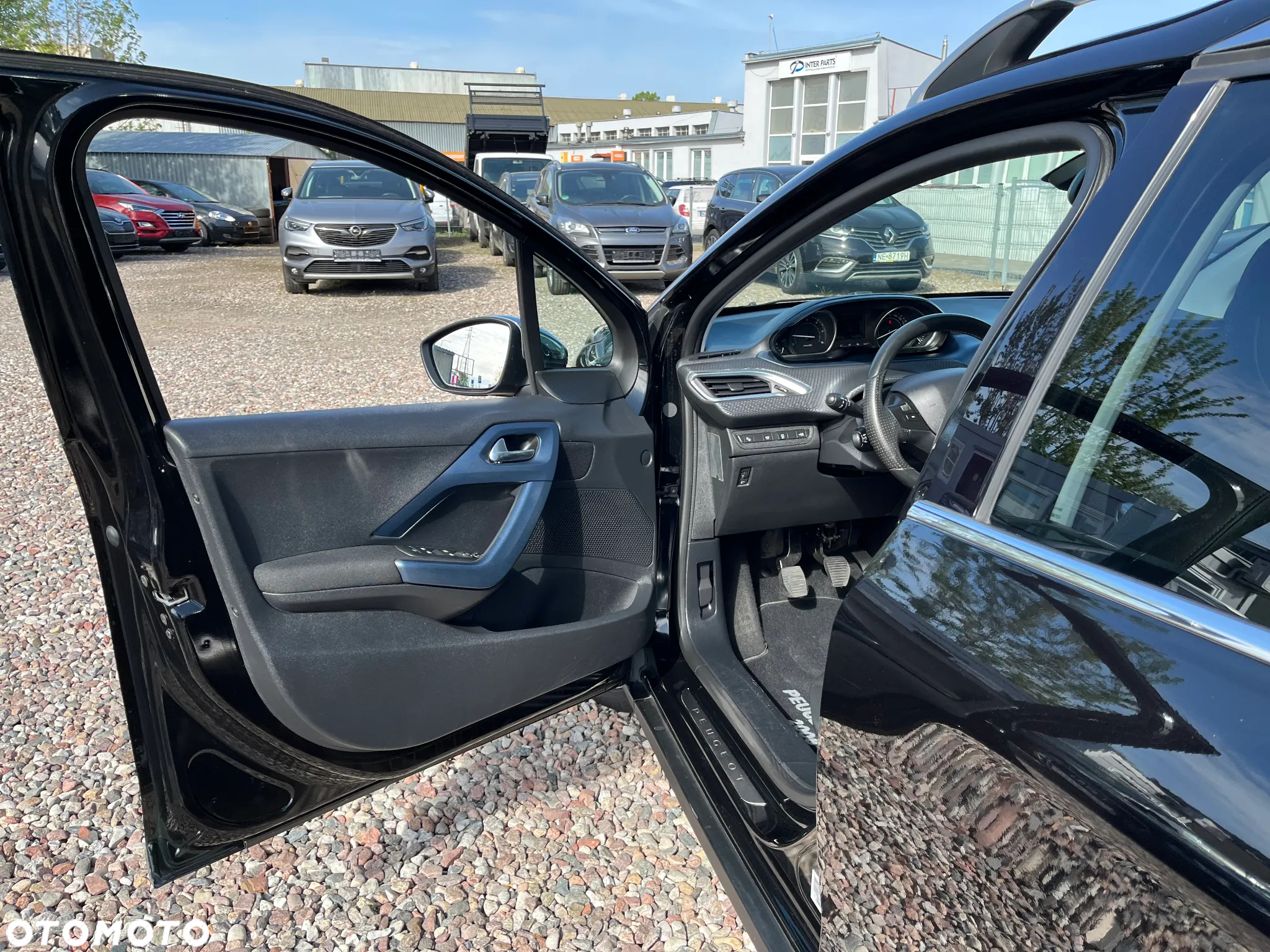 Peugeot 2008 - 12