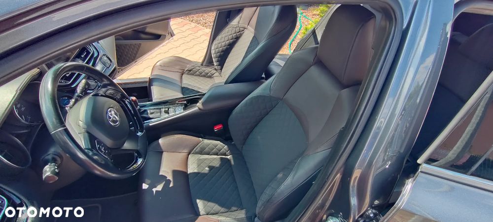 Toyota C-HR - 28