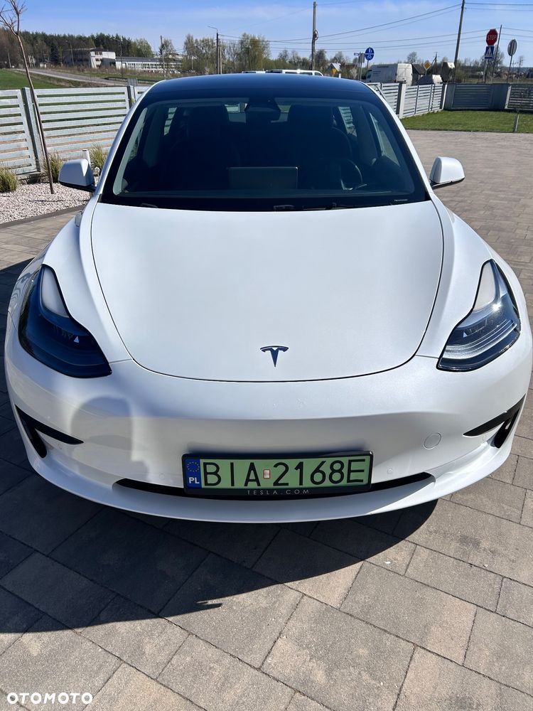 Tesla Model 3 - 5