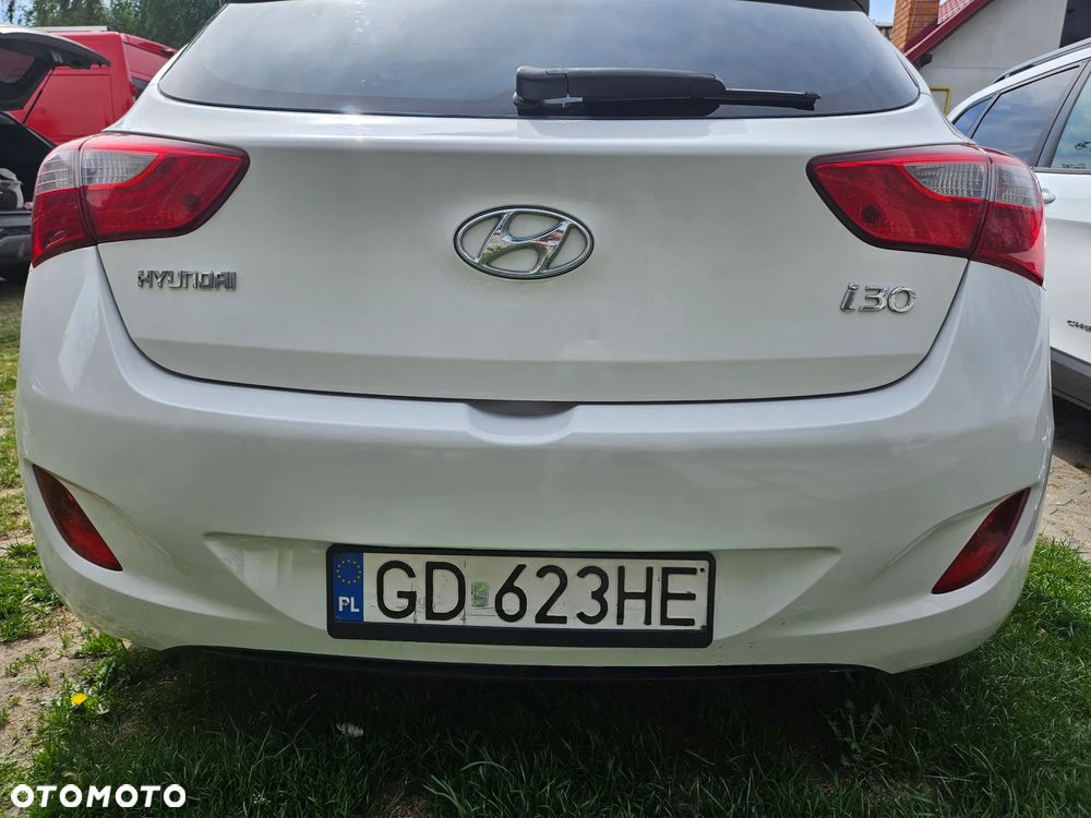 Hyundai i30 1.4 Classic + - 5