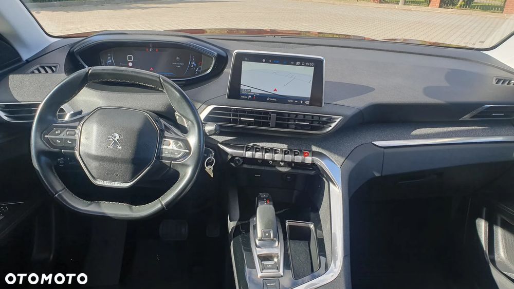 Peugeot 3008 BlueHDi 130 Stop & Start EAT8 Allure Pack - 3