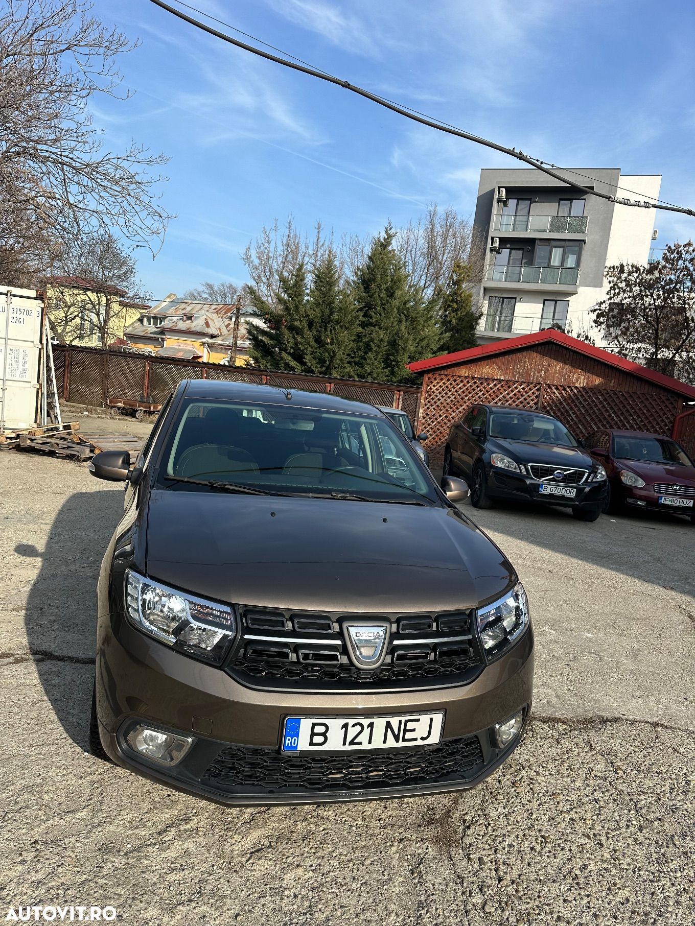 Dacia Logan - 1