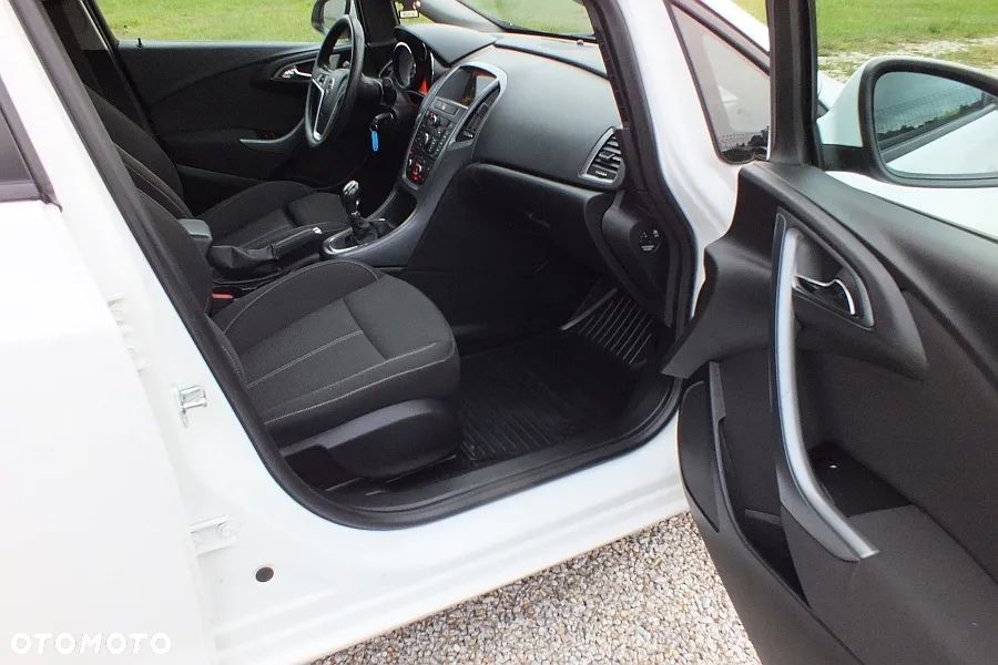 Opel Astra 1.7 CDTI Cosmo S&S - 30