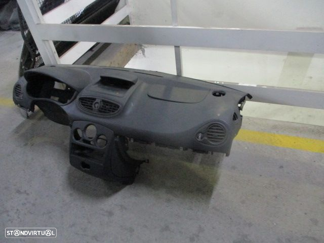 Tablier TAB180 RENAULT CLIO 3 2004 Preto - 3