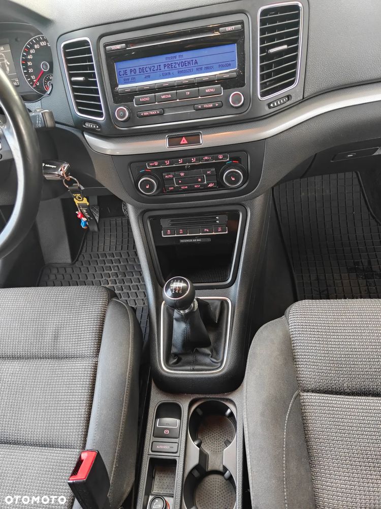 Volkswagen Sharan 2.0 TDI Comfortline - 11