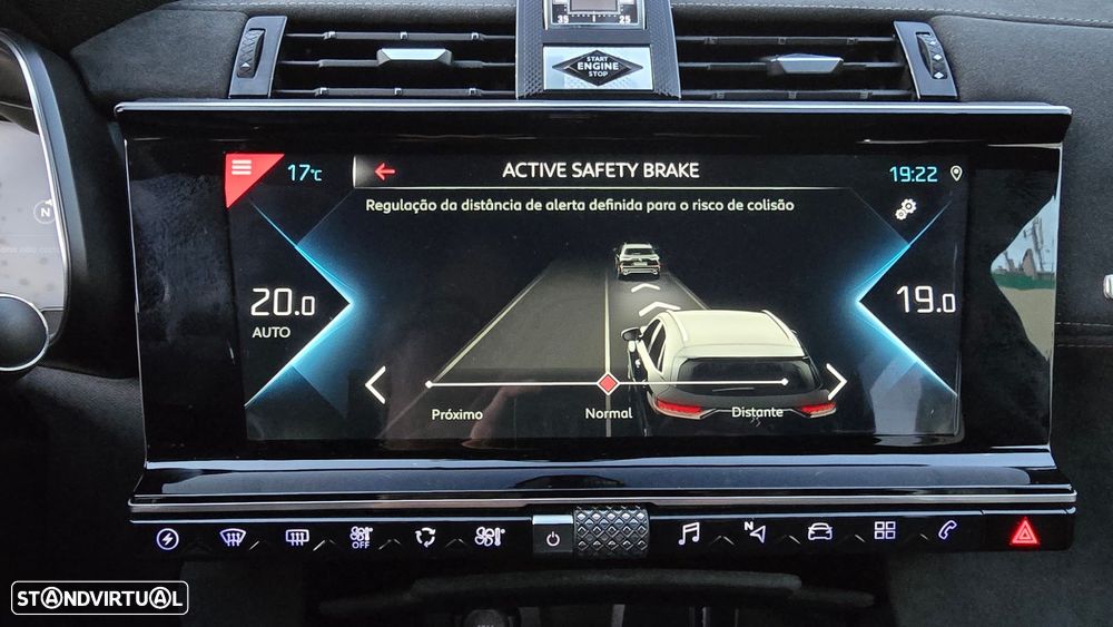 DS DS7 Crossback - 23