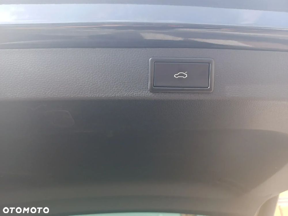 Skoda Karoq 1.0 TSI GPF 4x2 Ambition - 6