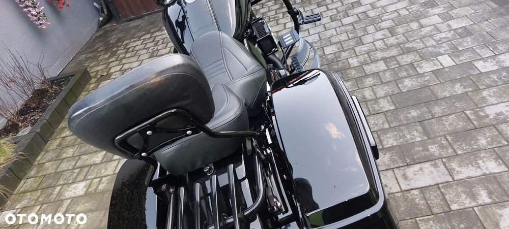 Harley-Davidson Touring Road King - 37