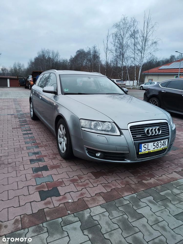 Audi A6 Avant - 1
