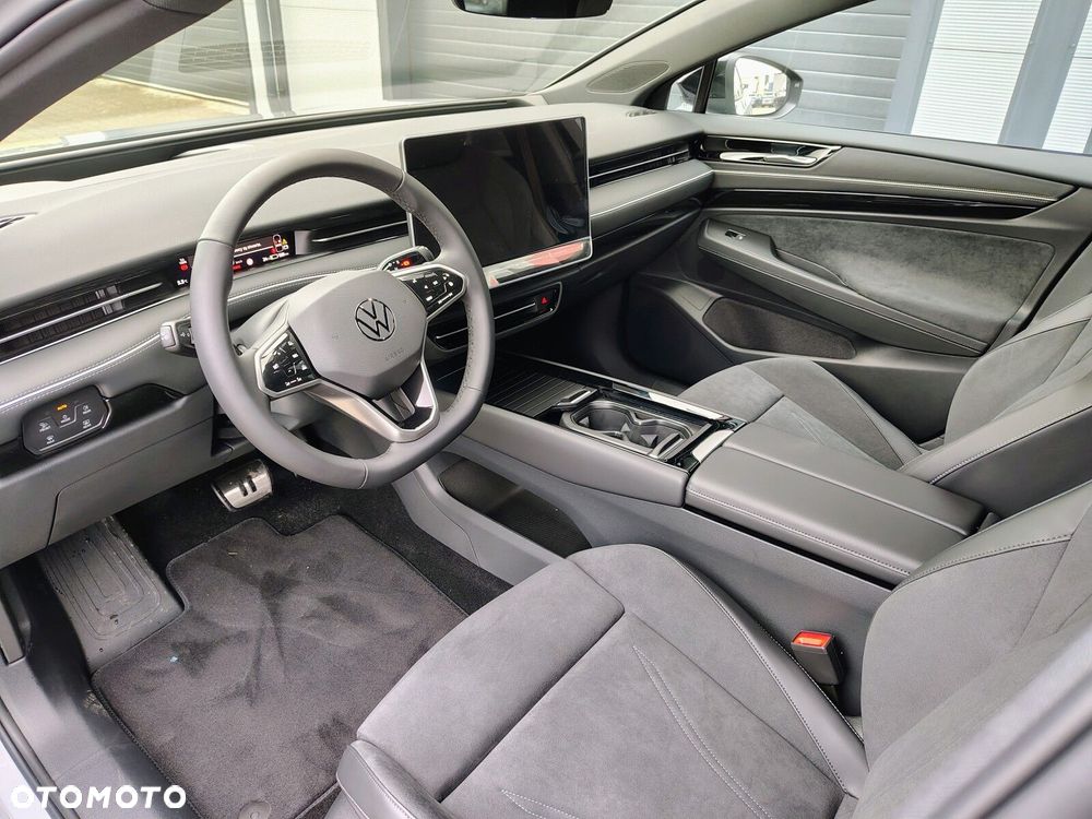 Volkswagen ID.7 - 13