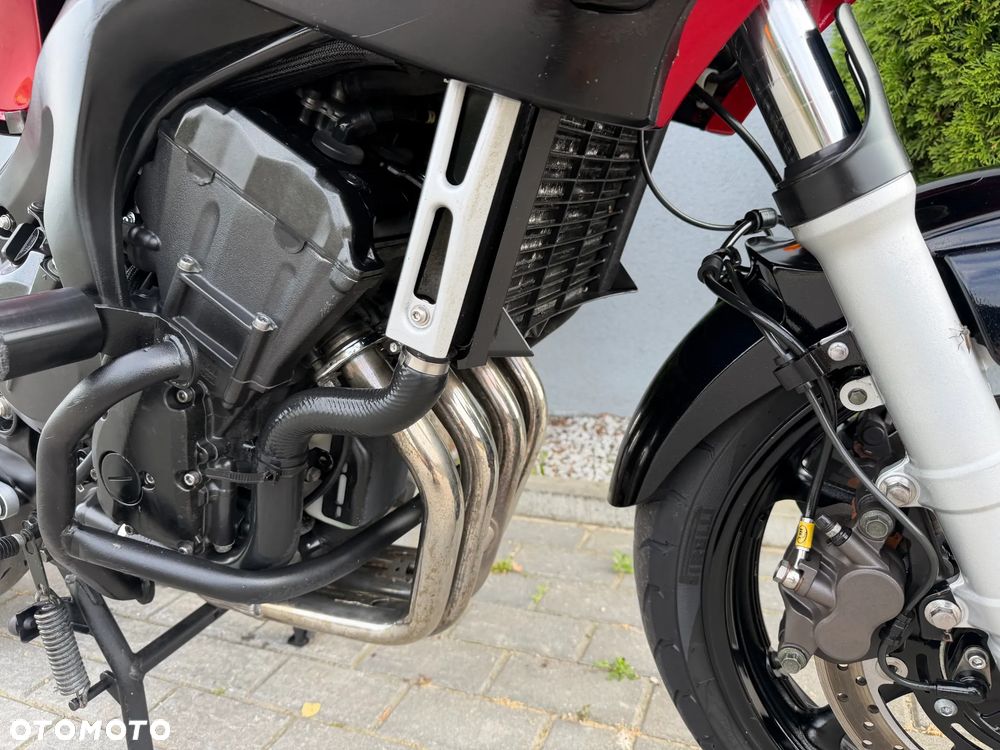 Yamaha FZ - 15