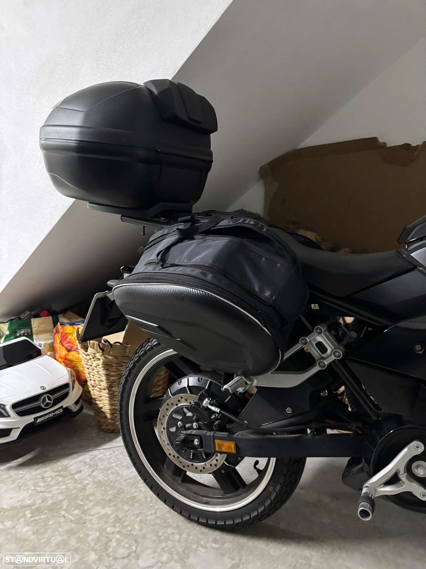 Urbet Gadiro E-125 - 4