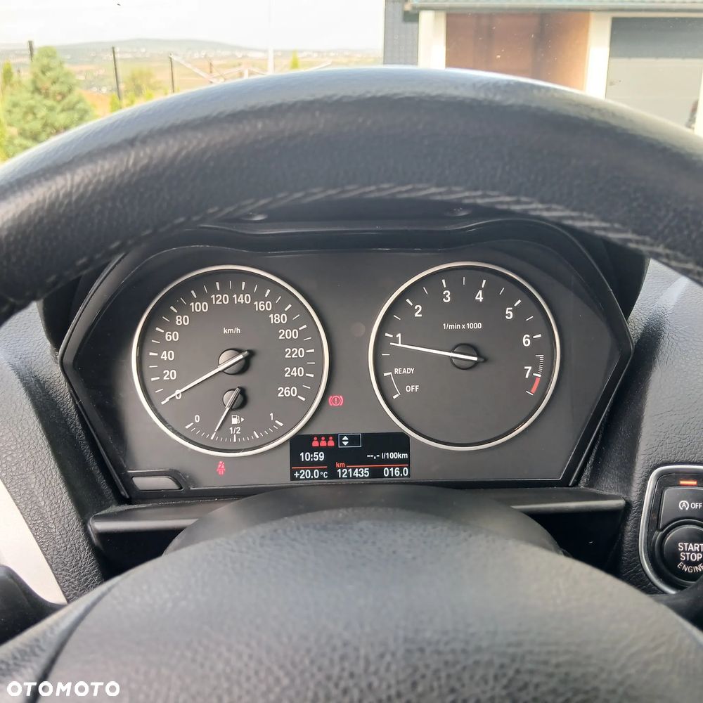 BMW Seria 1 116i - 17