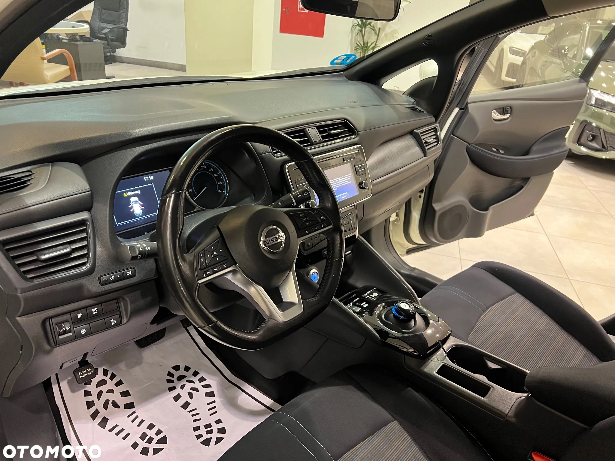 Nissan Leaf 40 kWh - 28