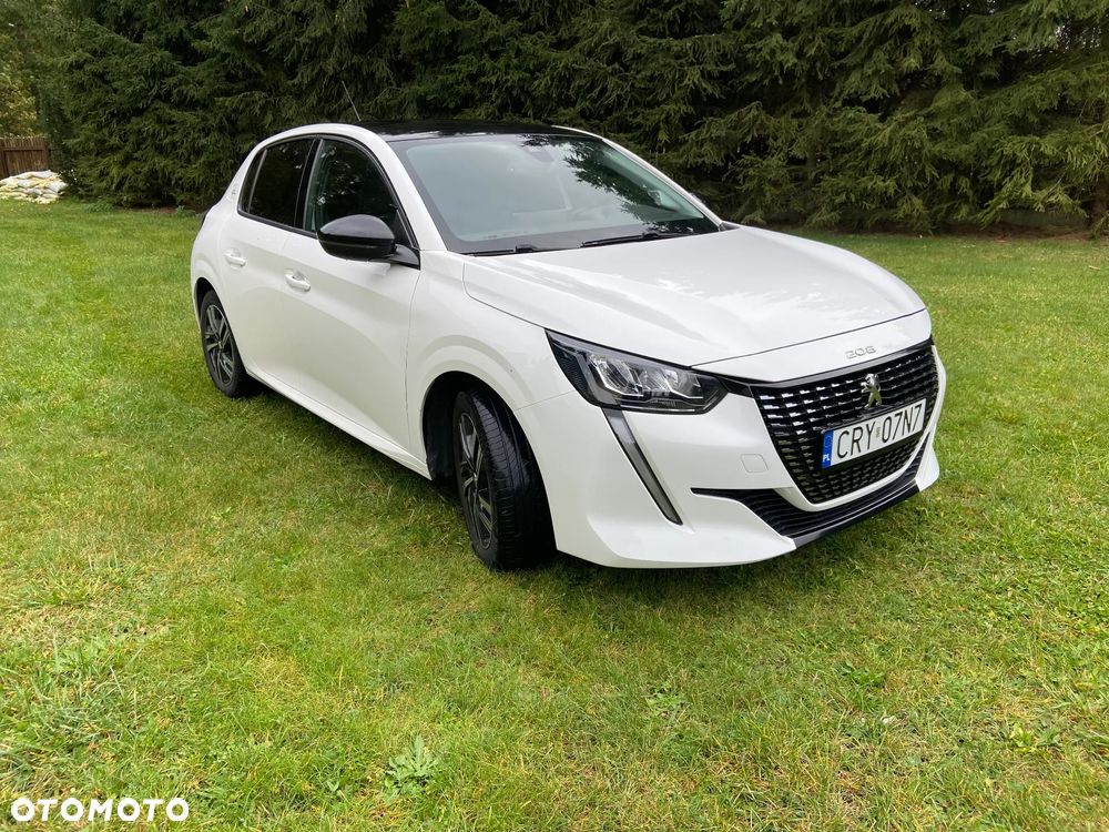 Peugeot 208 - 6