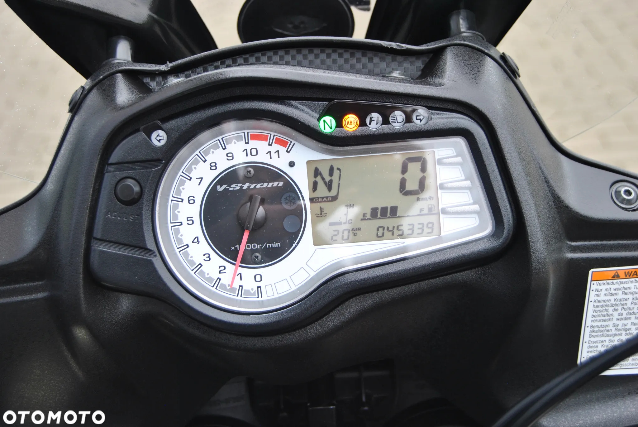 Suzuki DL - 8