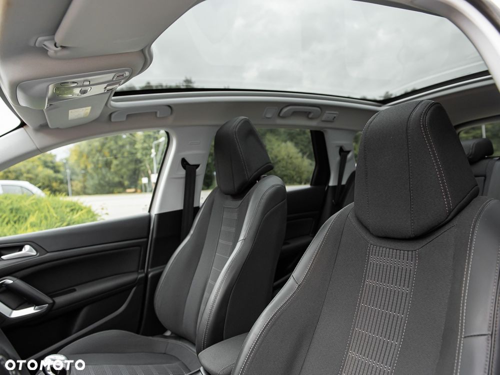 Peugeot 308 - 17