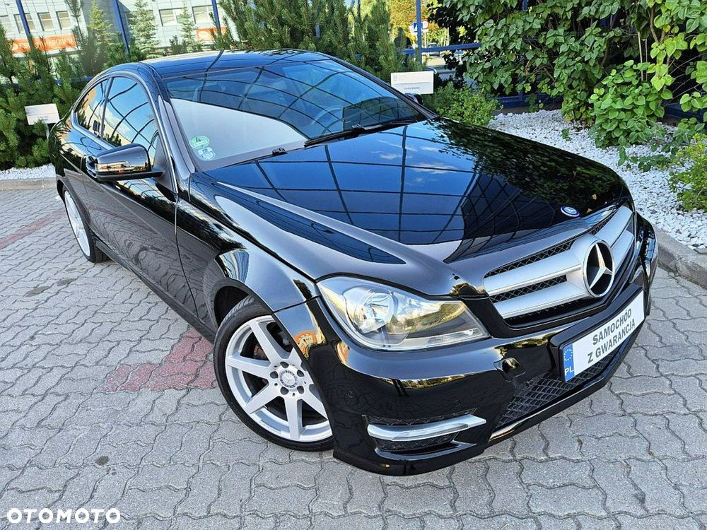 Mercedes-Benz Klasa C 180 CGI BlueEff - 20