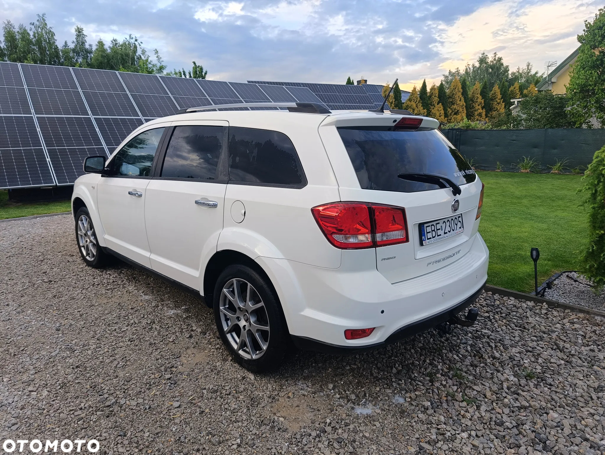 Fiat Freemont 2.0 Multijet Lounge AWD - 4