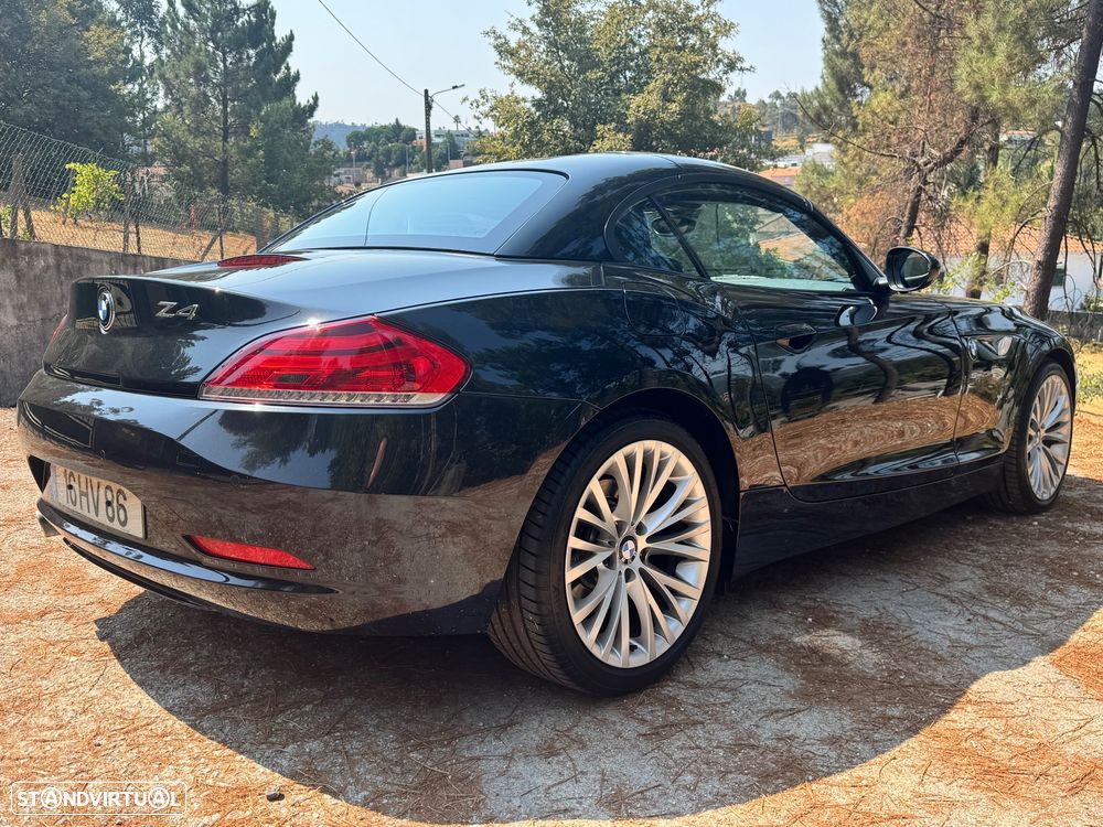 BMW Z4 23 i - 4