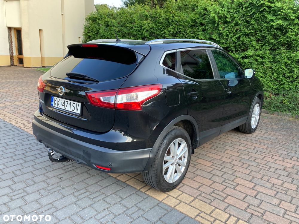 Nissan Qashqai 1.2 DIG-T Visia Xtronic - 3